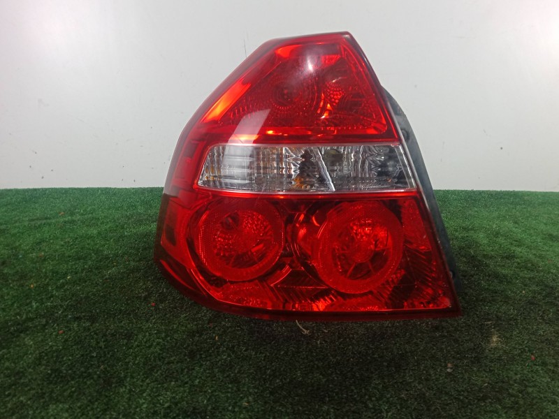 Recambio de piloto trasero izquierdo para chevrolet aveo / kalos sedán (t250, t255) 1.4 referencia OEM IAM SIN REFERENCIA 06-11 