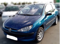 PEUGEOT 206 BERLINA