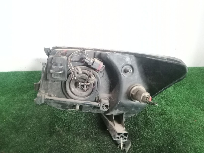 Recambio de faro izquierdo para dodge caliber 2.0 16v crd cat referencia OEM IAM SIN REFERENCIA  