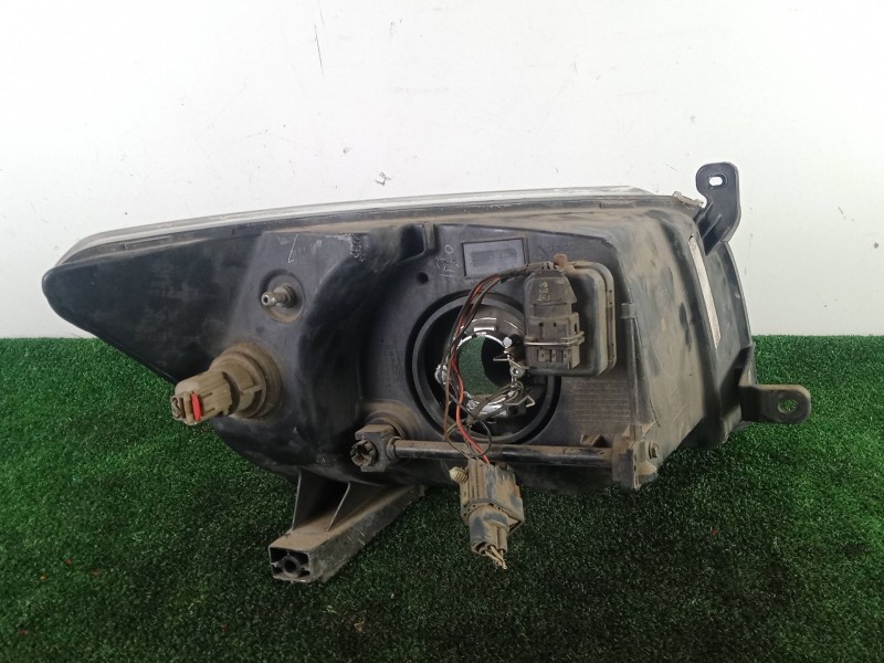 Recambio de faro derecho para dodge caliber 2.0 16v crd cat referencia OEM IAM SIN REFERENCIA  