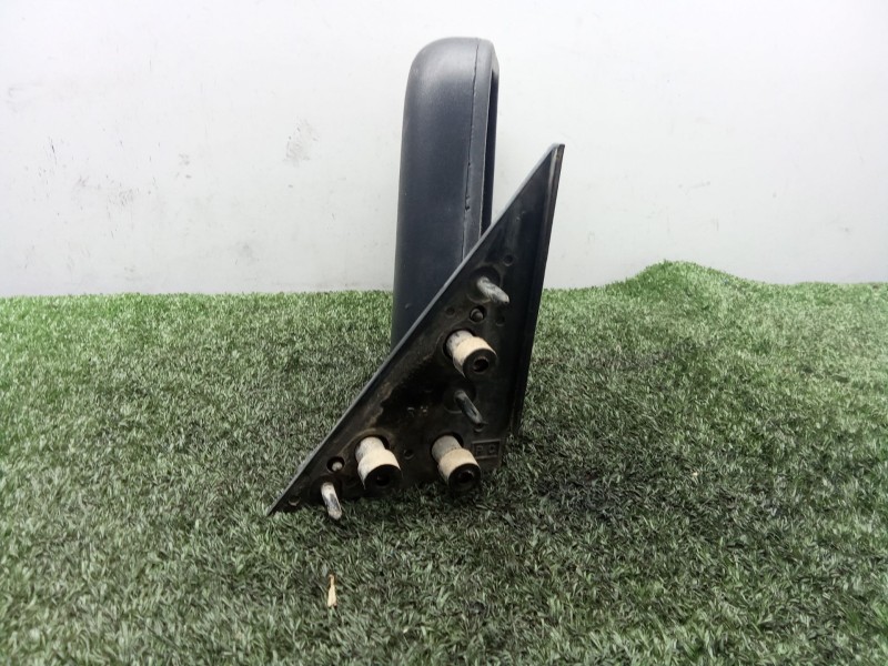 Recambio de retrovisor derecho para tata 207 sumo 1.9 td referencia OEM IAM SIN REFERENCIA MANUAL NEGRO