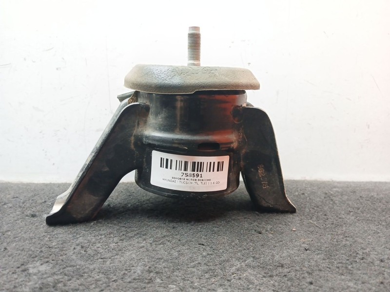 Recambio de soporte motor derecho para hyundai tucson (tl, tle) 1.6 gdi referencia OEM IAM 21810D7000  