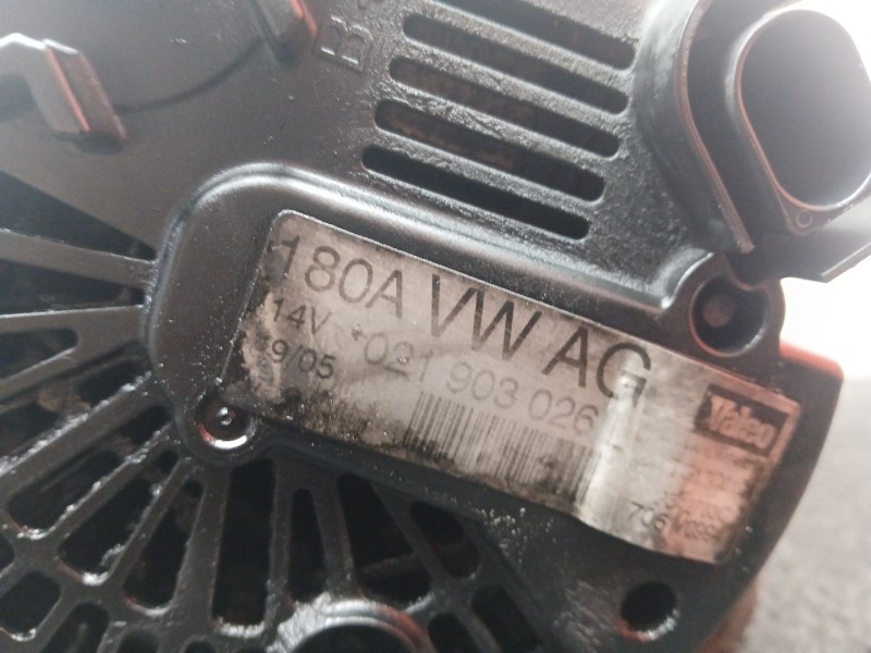 Recambio de alternador para volkswagen passat b6 (3c2) 2.0 tdi 16v referencia OEM IAM 021903026L 180 AM 
