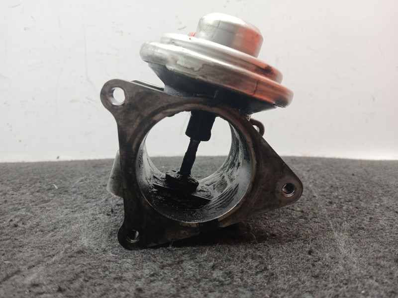 Recambio de valvula egr para volkswagen passat b6 (3c2) 2.0 tdi 16v referencia OEM IAM 038131501AF - 038129637D MECANICA 