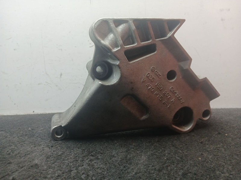 Recambio de soporte motor derecho para audi a3 (8p1) 2.0 tdi 16v referencia OEM IAM 03G199207A  