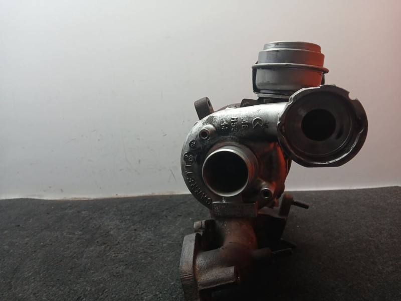 Recambio de turbocompresor para audi a3 (8p1) 2.0 tdi 16v referencia OEM IAM 03G253019A - GT1749VA GARRETT 