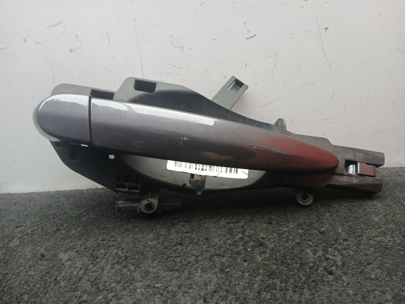 Recambio de maneta exterior delantera derecha para bmw 3 (e90) 320 d referencia OEM IAM SIN REF GRIS OSCURO 