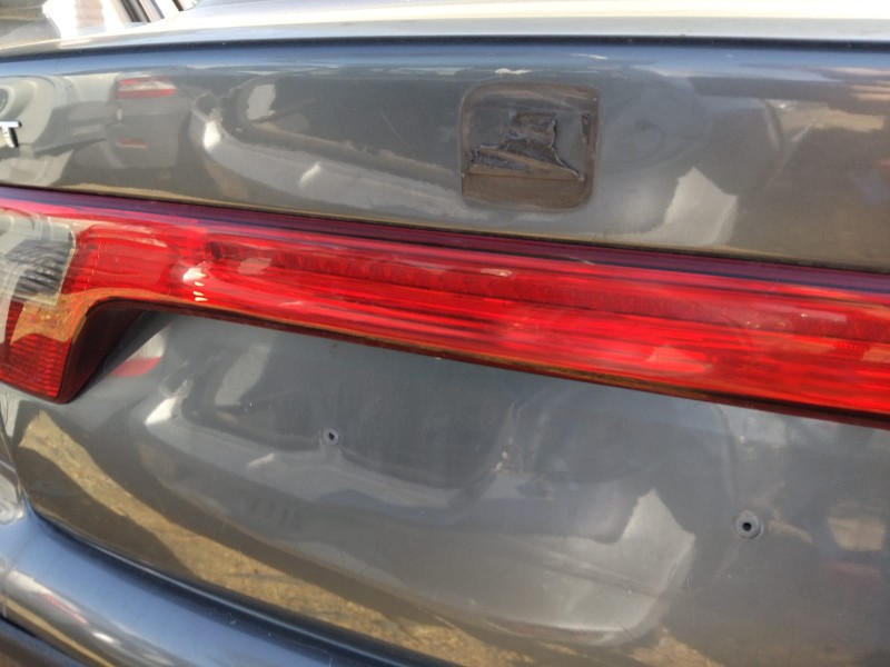 Recambio de piloto trasero central para seat toledo ii (1m2) 1.9 tdi referencia OEM IAM   