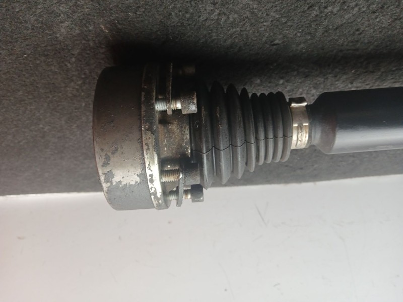 Recambio de transmision delantera derecha para volkswagen touran (1t1, 1t2) 1.9 tdi referencia OEM IAM . LONGITUD: 815 MM 