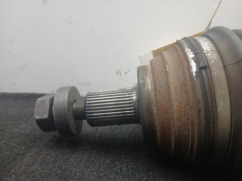 Recambio de transmision delantera izquierda para volkswagen touran (1t1, 1t2) 1.9 tdi referencia OEM IAM . LONGITUD: 525MM 