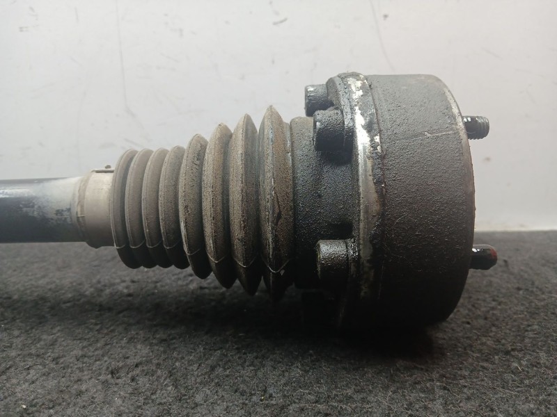 Recambio de transmision delantera izquierda para volkswagen touran (1t1, 1t2) 1.9 tdi referencia OEM IAM . LONGITUD: 525MM 