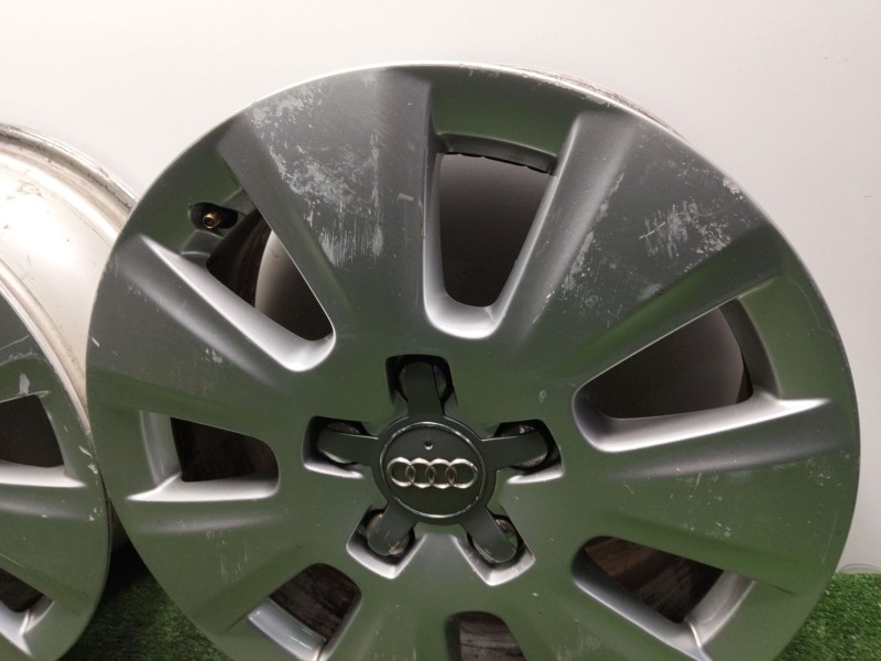 Recambio de juego llantas para audi a3 (8p) 2.0 tdi referencia OEM IAM 8P0601025BJ  16´´PULGADAS
