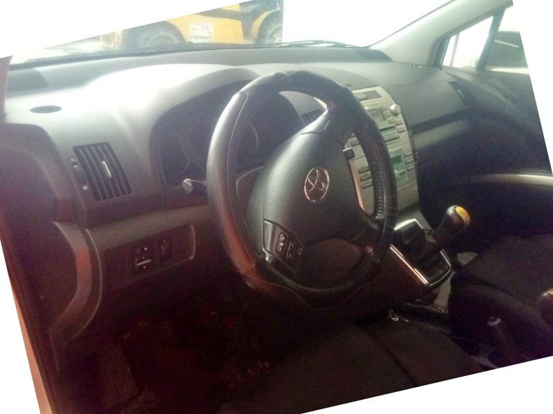toyota corolla verso (zer_, zze12_, r1_) del año 2006