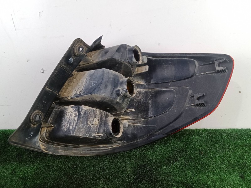 Recambio de piloto trasero izquierdo para fiat sedici (189_) 1.9 d multijet referencia OEM IAM SIN REFERENCIA  