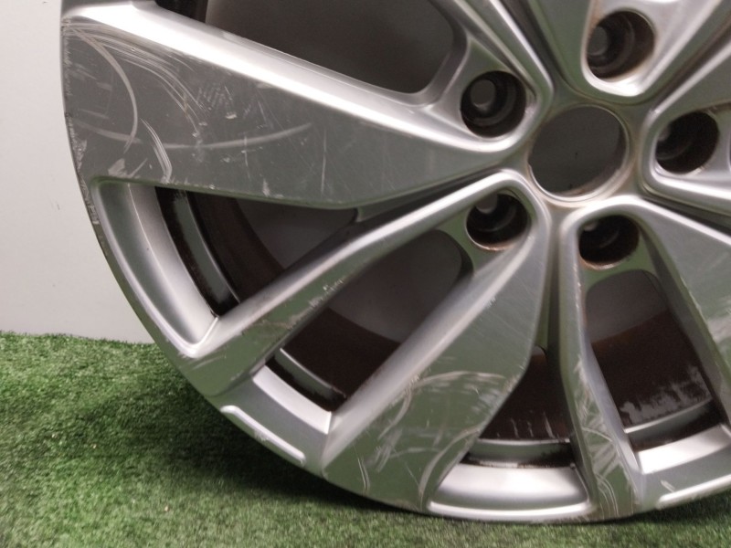 Recambio de llanta para renault scénic iv (j9_) 1.3 tce 140 referencia OEM IAM 403006854R  20´´PULGADAS