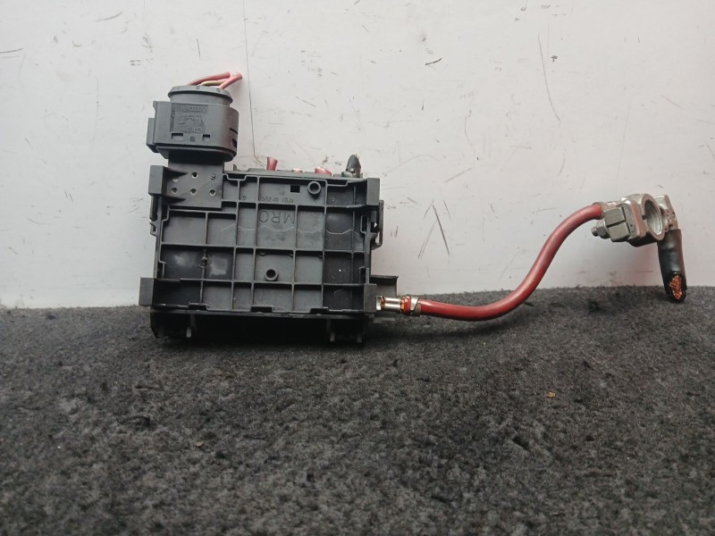 Recambio de caja reles / fusibles para dacia duster (hm_) 1.5 dci 115 4x4 referencia OEM IAM 1J0937550AA - 550AA  