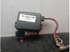 Recambio de caja reles / fusibles para seat leon (1m1) 1.6 16 v referencia OEM IAM 1J0937550AA - 550AA  CAJA FUSIBLES MOTOR (BOR