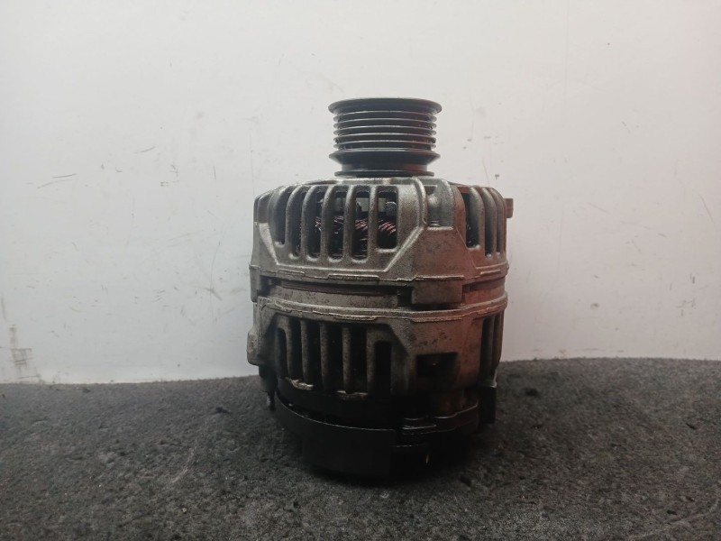 Recambio de alternador para seat leon (1m1) 1.6 16 v referencia OEM IAM 028903028D - 0124325003281 BOSCH 90 A
