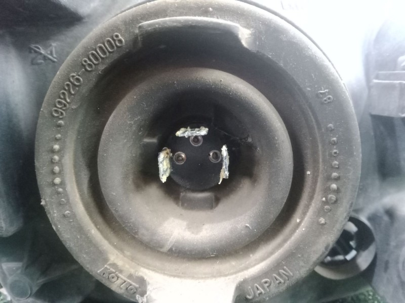 Recambio de faro izquierdo para fiat sedici (189_) 1.9 d multijet referencia OEM IAM SIN REFERENCIA  HALOGENO