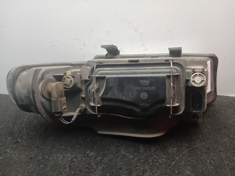 Recambio de faro izquierdo para seat leon (1m1) 1.6 16 v referencia OEM IAM 1M1941001D - 67742691 VALEO 