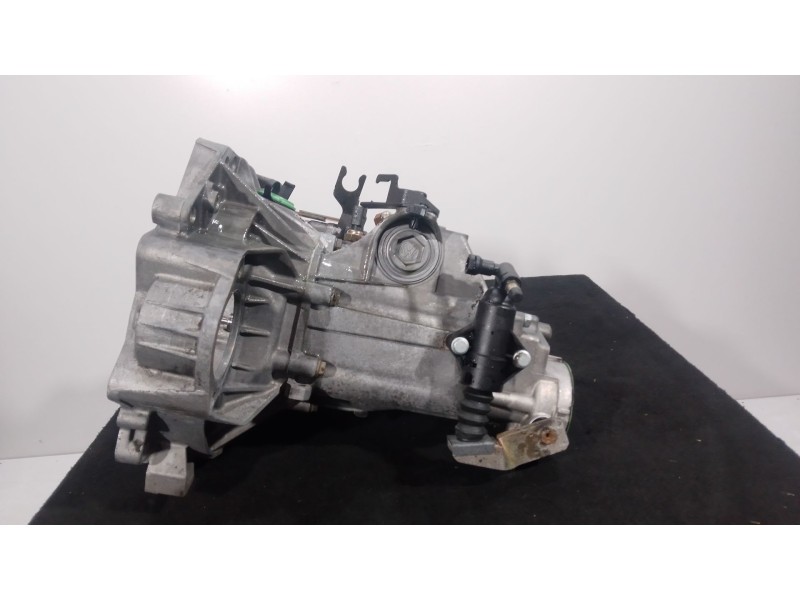 Recambio de caja cambios para seat leon (1m1) 1.6 16 v referencia OEM IAM  5 VELOCIDADES MANUAL