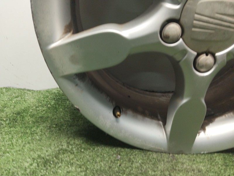 Recambio de llanta para seat altea (5p1) 2.0 tdi referencia OEM IAM 5P0601025C  17´´PULGADAS