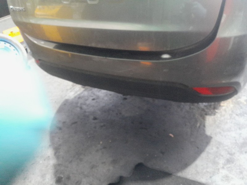 Recambio de paragolpes trasero para kia carens iv 1.6 gdi referencia OEM IAM   