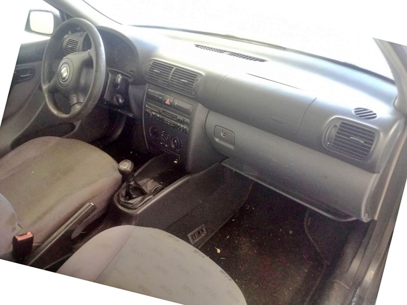 seat leon (1m1) del año 2001