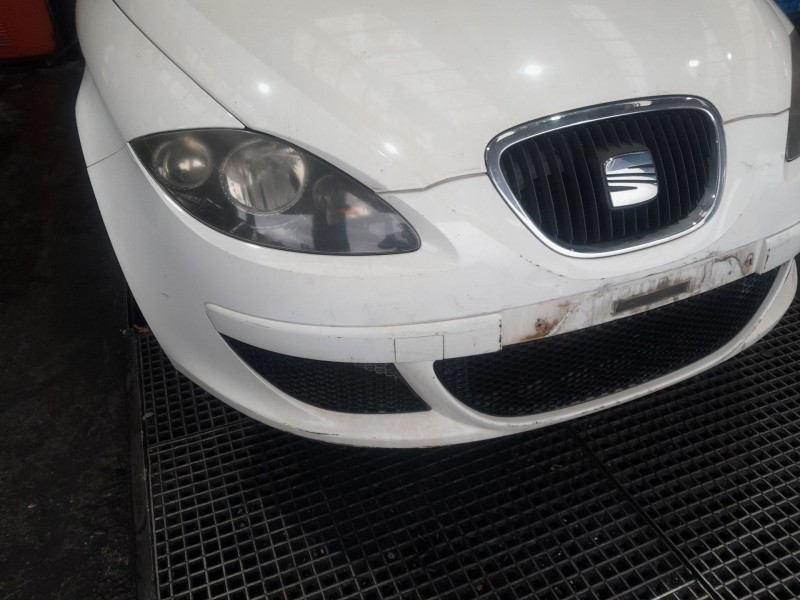 Recambio de paragolpes delantero para seat toledo iii (5p2) 1.9 tdi referencia OEM IAM   