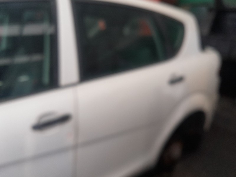 Recambio de puerta trasera izquierda para seat toledo iii (5p2) 1.9 tdi referencia OEM IAM   