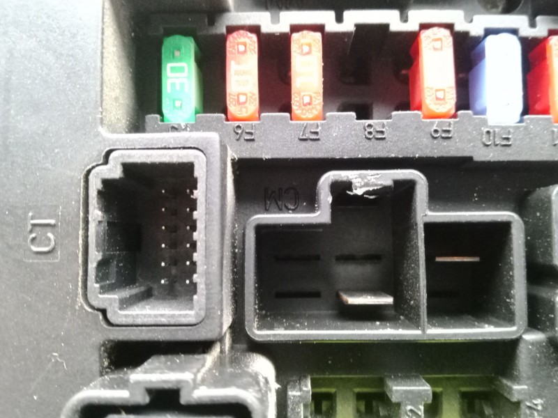 Recambio de caja reles / fusibles para nissan nv200 furgoneta 1.5 dci 85 (m20, m20m) referencia OEM IAM 284B7JX50A  