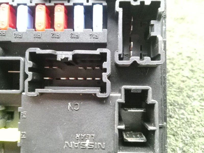 Recambio de caja reles / fusibles para nissan nv200 furgoneta 1.5 dci 85 (m20, m20m) referencia OEM IAM 284B7JX50A  