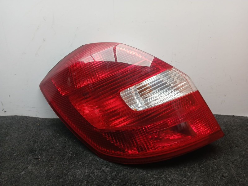 Recambio de piloto trasero izquierdo para skoda fabia ii (542) 1.4 referencia OEM IAM ZSB5J6945095 - VP7SWX13405AB - 5J694511 - 