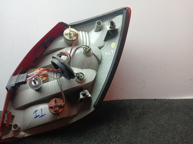 Recambio de piloto trasero izquierdo para skoda fabia ii (542) 1.4 referencia OEM IAM ZSB5J6945095 - VP7SWX13405AB - 5J694511 - 