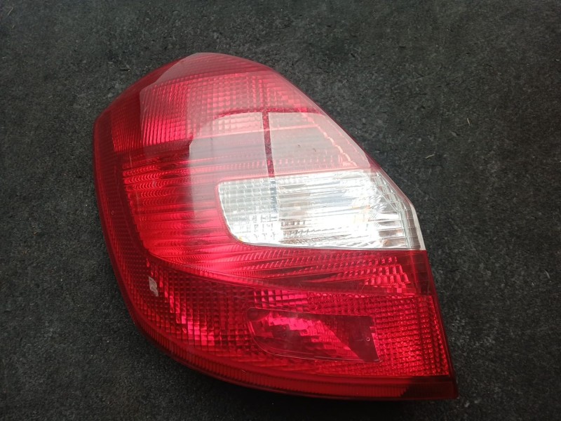 Recambio de piloto trasero izquierdo para skoda fabia ii (542) 1.4 referencia OEM IAM ZSB5J6945095 - VP7SWX13405AB - 5J694511 - 