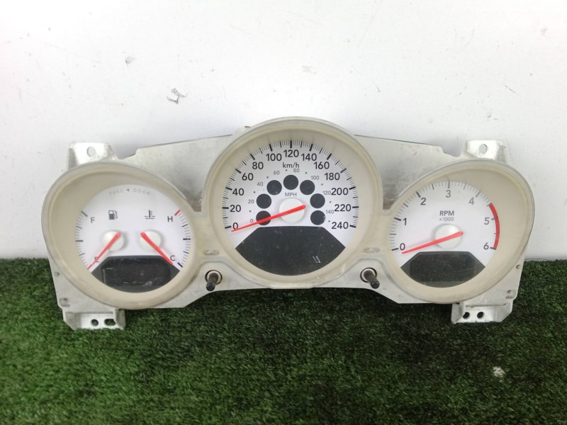 Recambio de cuadro instrumentos para dodge caliber 2.0 16v crd cat referencia OEM IAM P05107004AI - TGGQI10970A6XQ - 1DX44DK5AB 