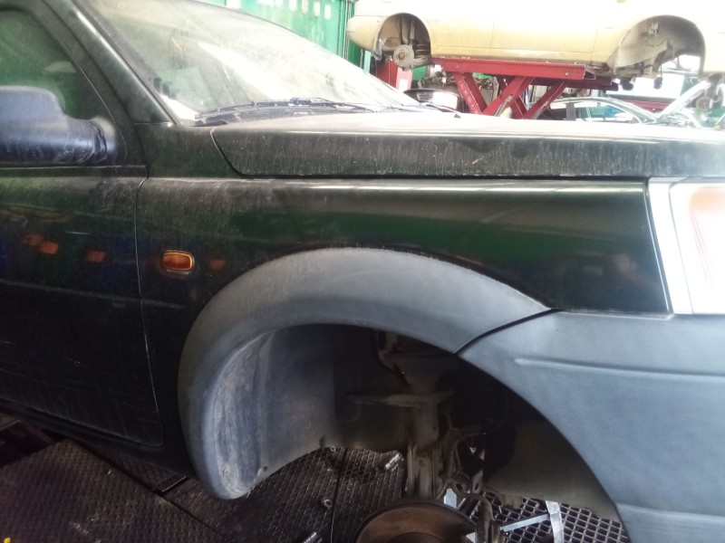 Recambio de aleta delantera derecha para land rover freelander i (l314) 2.0 di 4x4 referencia OEM IAM   