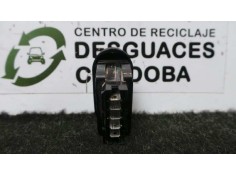 Recambio de mando elevalunas delantero derecho para dacia duster 1.5 dci diesel cat referencia OEM IAM    2