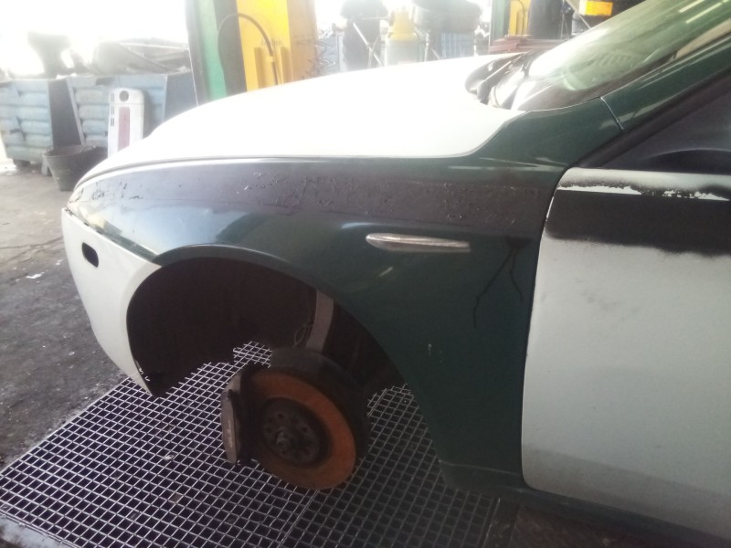 Recambio de aleta delantera izquierda para alfa romeo 159 (939_) 2.4 jtdm q4 (939axmb2) referencia OEM IAM   