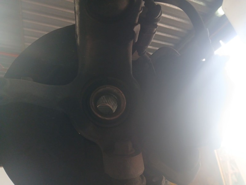 Recambio de mangueta delantera izquierda para skoda fabia ii (542) 1.4 referencia OEM IAM   