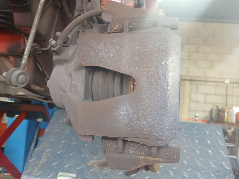 Recambio de pinza freno delantera izquierda para skoda fabia ii (542) 1.4 referencia OEM IAM   