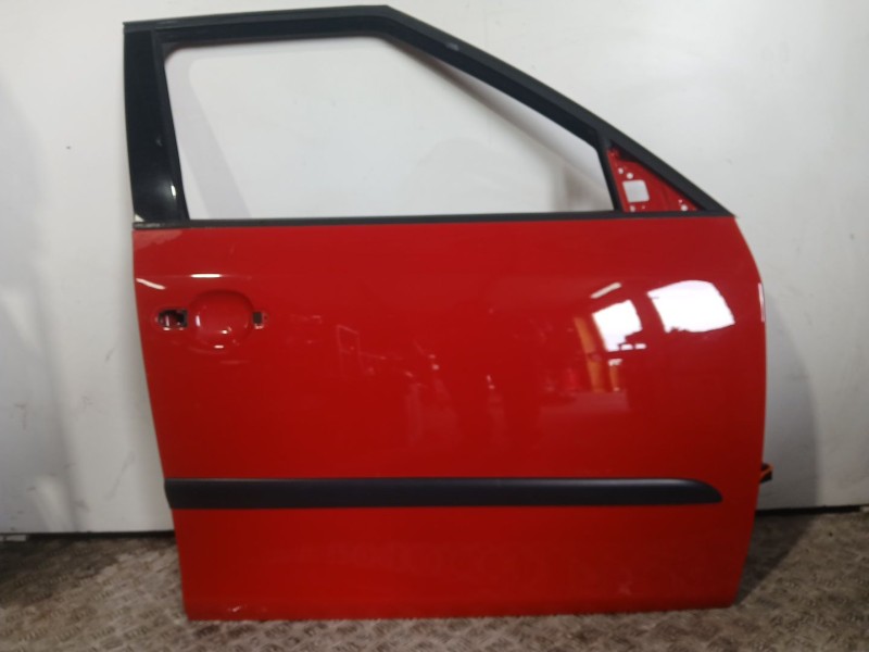 Recambio de puerta delantera derecha para skoda fabia ii (542) 1.4 referencia OEM IAM   ROJO