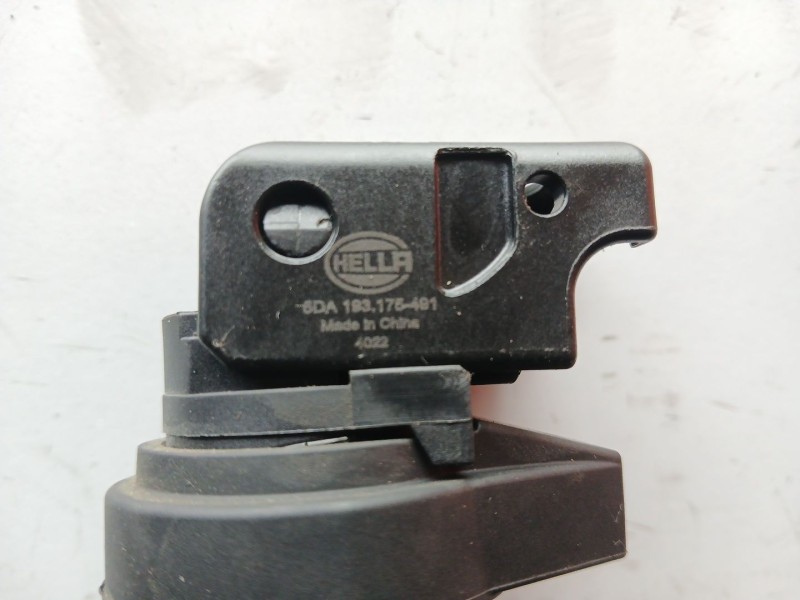 Recambio de bobina encendido para bmw x5 (e53) 3.0 i referencia OEM IAM 5DA193175491 HELLA 3 PINES
