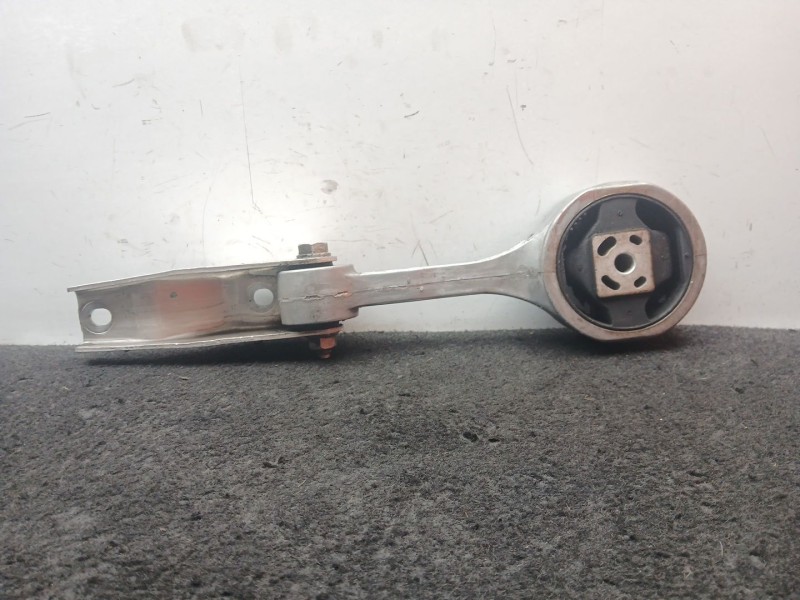 Recambio de soporte motor trasero para skoda fabia ii (542) 1.4 referencia OEM IAM 6Q0199851AK  
