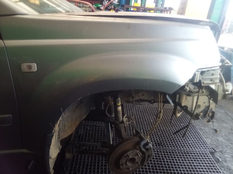 Recambio de aleta delantera derecha para nissan x-trail i (t30) 2.2 dci 4x4 referencia OEM IAM   