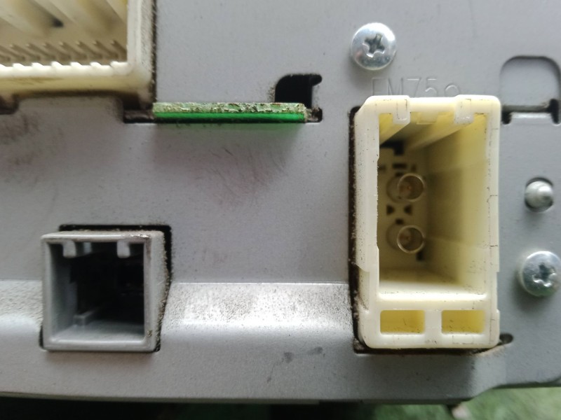 Recambio de pantalla multifuncion para toyota avensis sedán (_t27_) 1.8 (zrt271_) referencia OEM IAM 8614005200 - CVVS65F0AE  