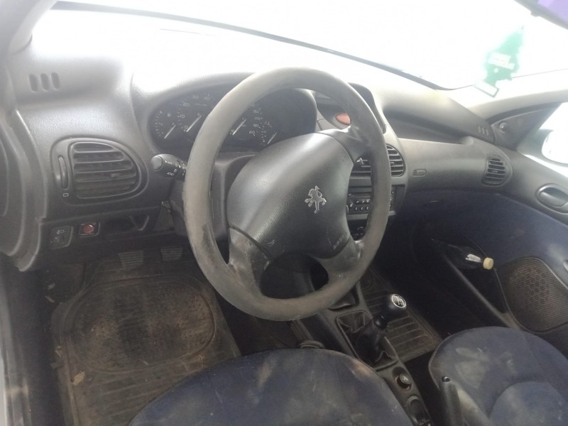 peugeot 206 hatchback (2a/c) del año 2002