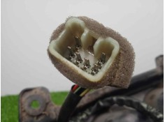 Recambio de piloto trasero derecho para kia carnival 2.9 turbodiesel cat referencia OEM IAM  99-01  2