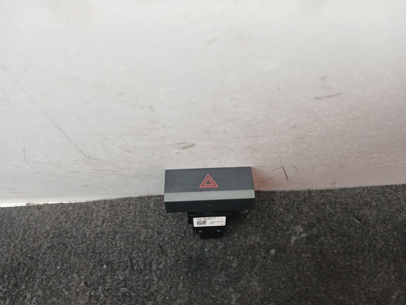 Recambio de warning para seat ibiza iv sc (6j1, 6p5) 1.6 tdi referencia OEM IAM 6J0953235  6 PINES