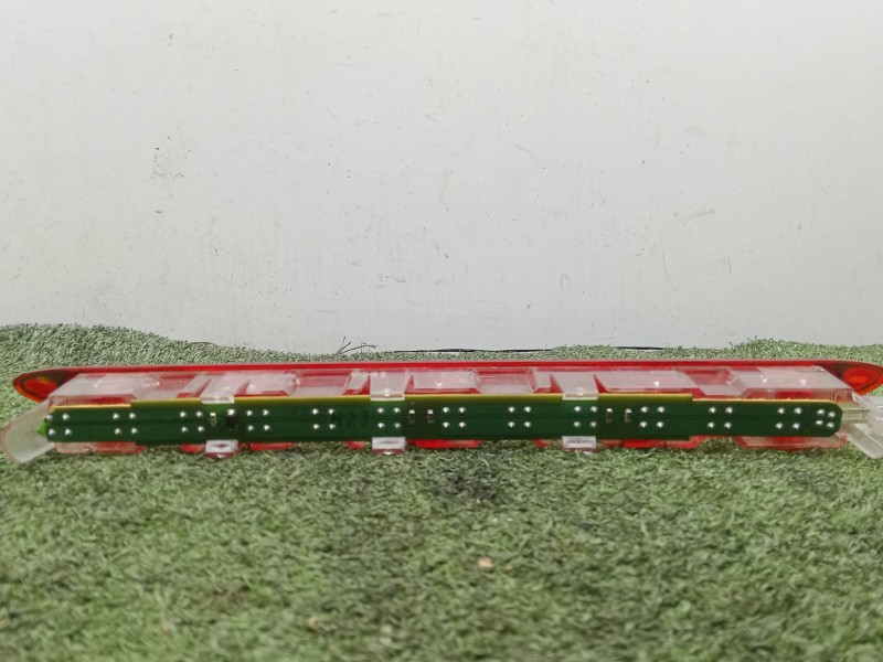 Recambio de luz central de freno para seat leon (1p1) 1.9 tdi referencia OEM IAM   